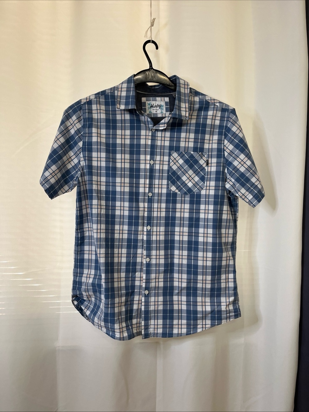 Hurley Blue and White Plaid Short-Sleeve Button-Down Shirt